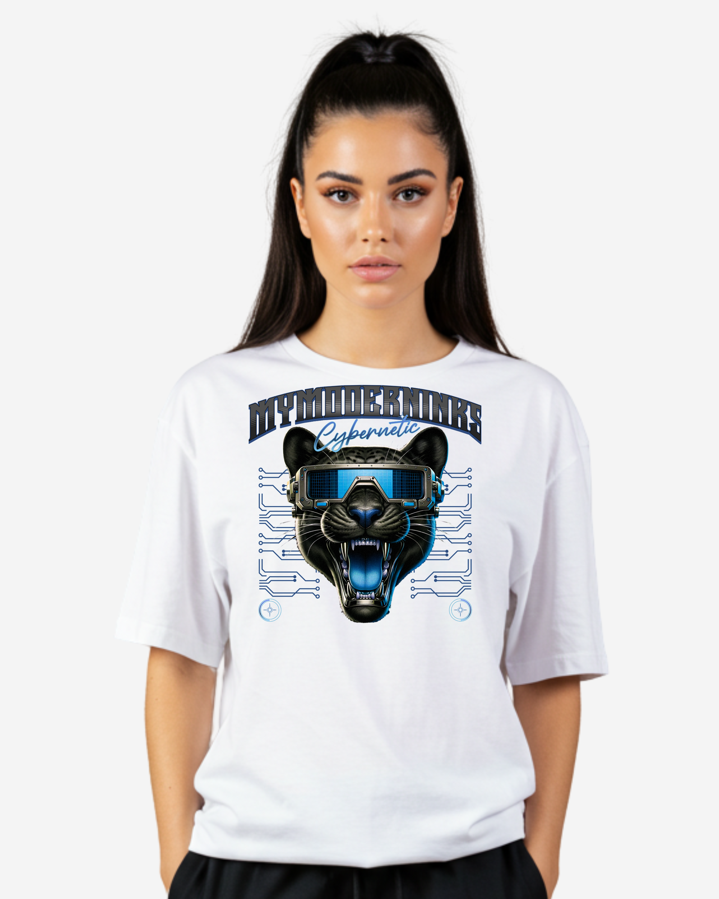 Panther Graphic Women's Oversized T-Shirt